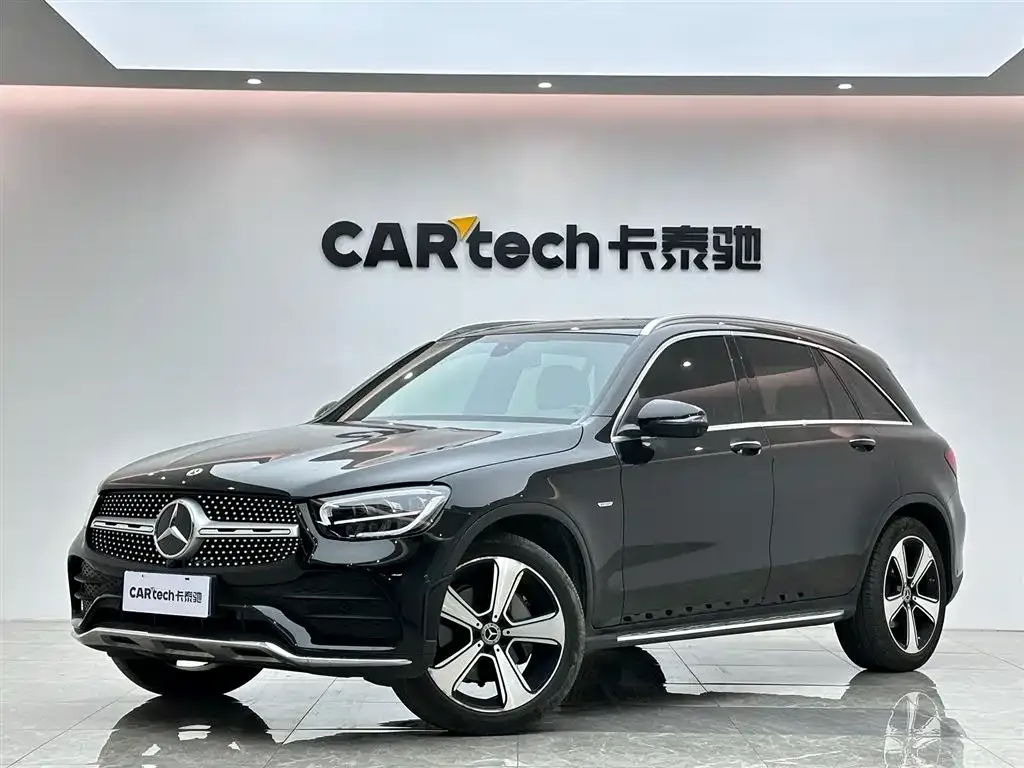 Mercedes-Benz GLC — фото 1