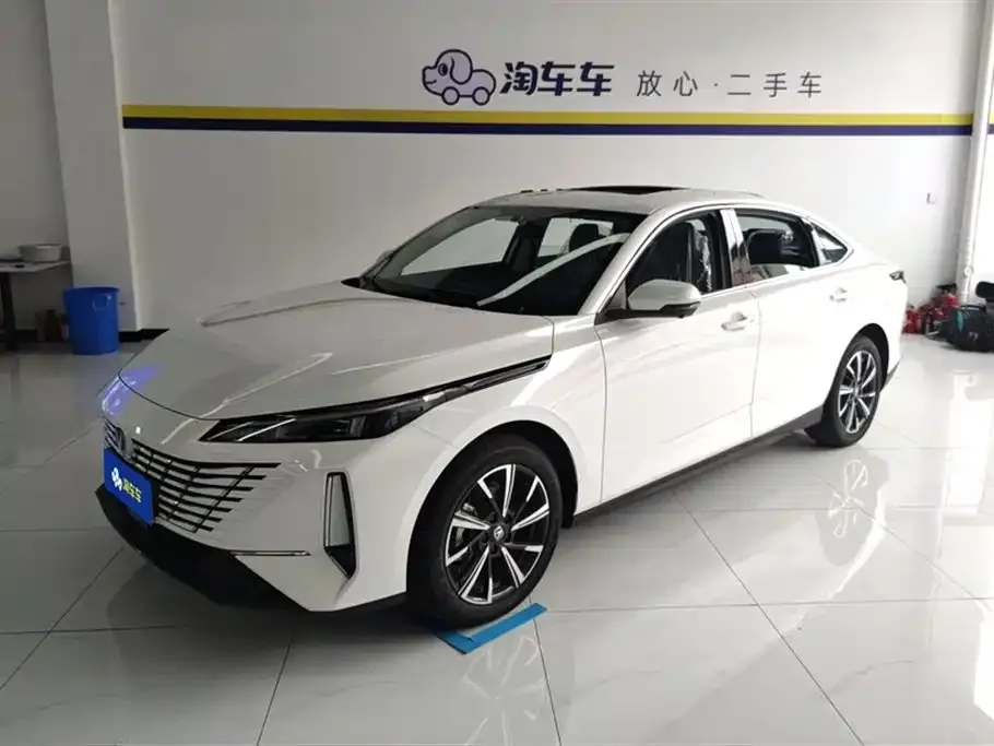 Changan Eado — фото 1
