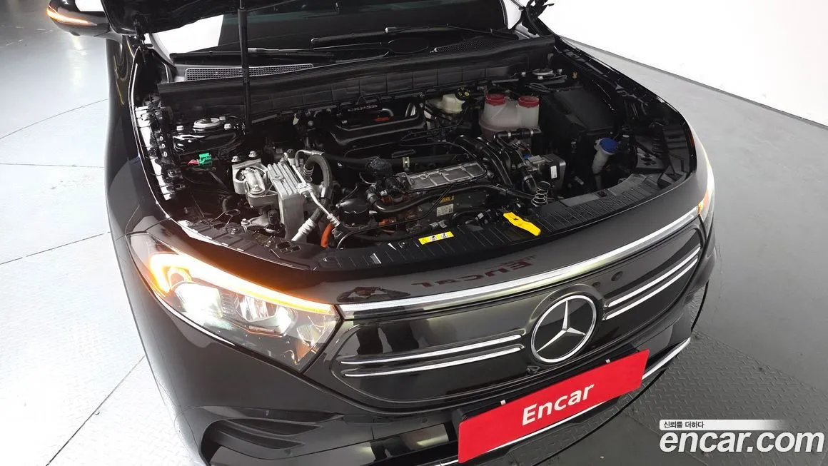 Mercedes-Benz EQB 2023 из KR, фото 10