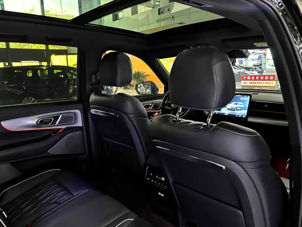 GAC Motor Trumpchi GS8 — фото 10