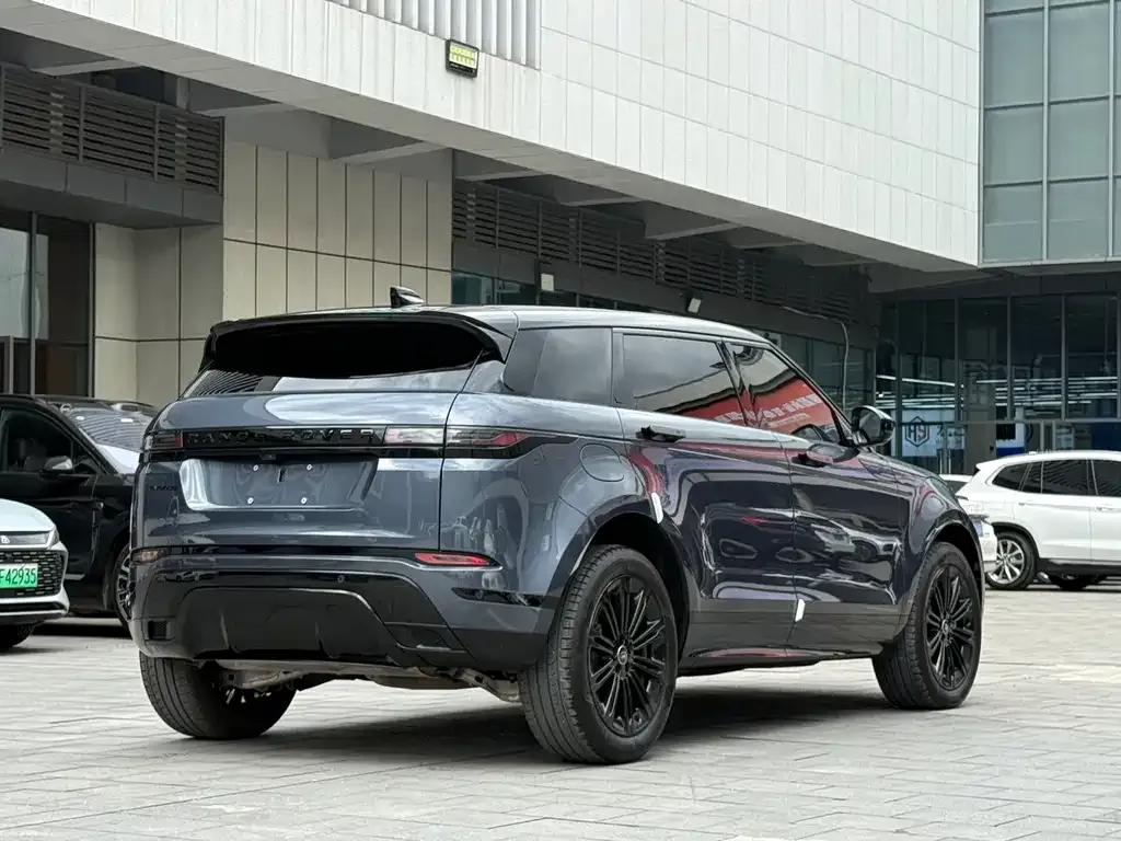 Land Rover Evoque — фото 8