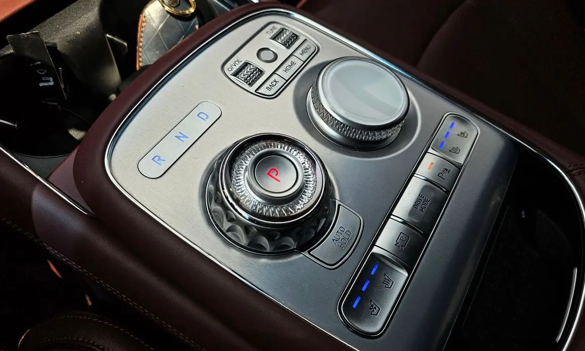 Genesis G90 — фото 7