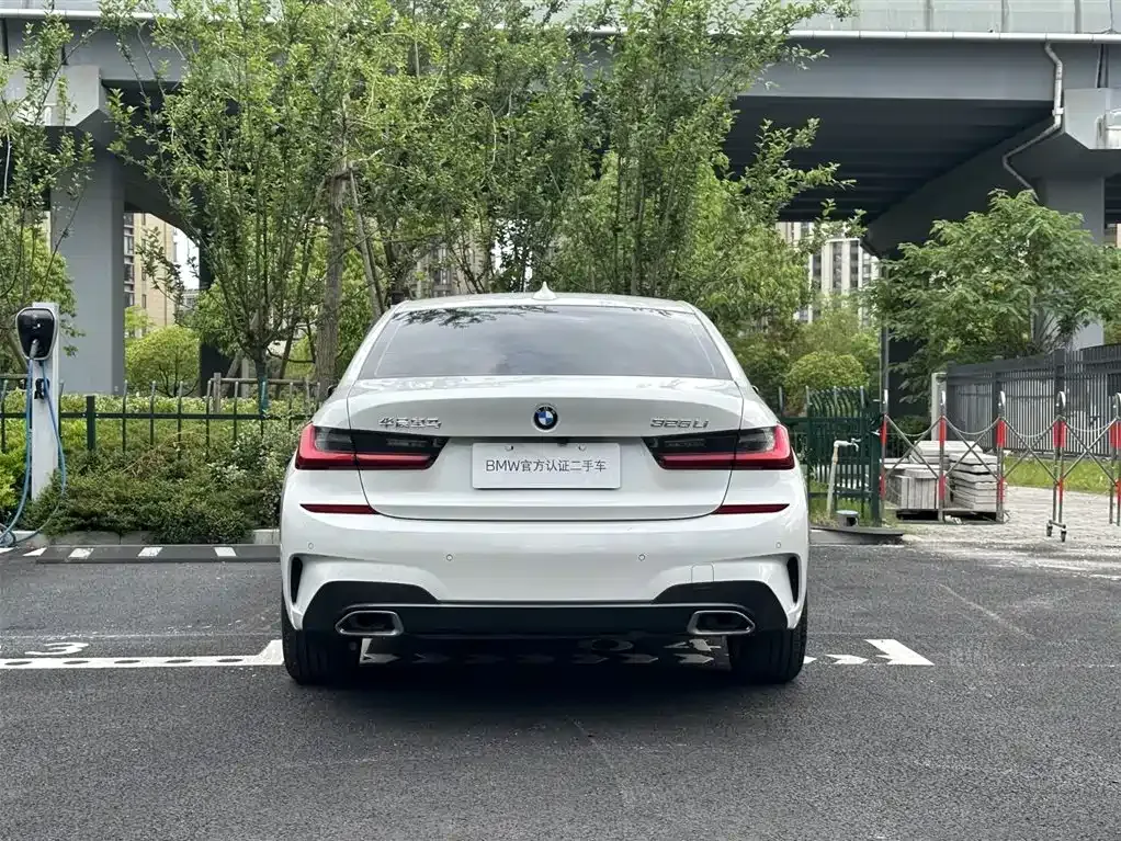 BMW 3 Series — фото 10