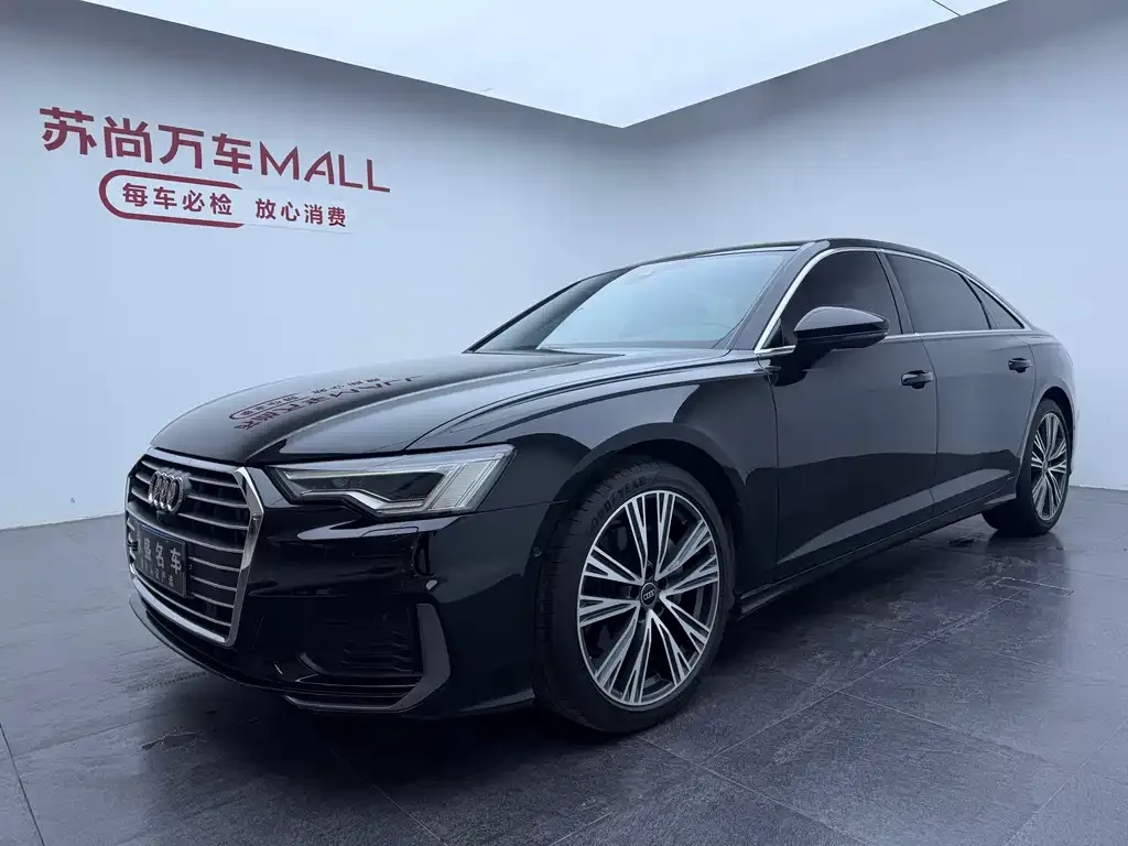 Audi A6L — фото 1