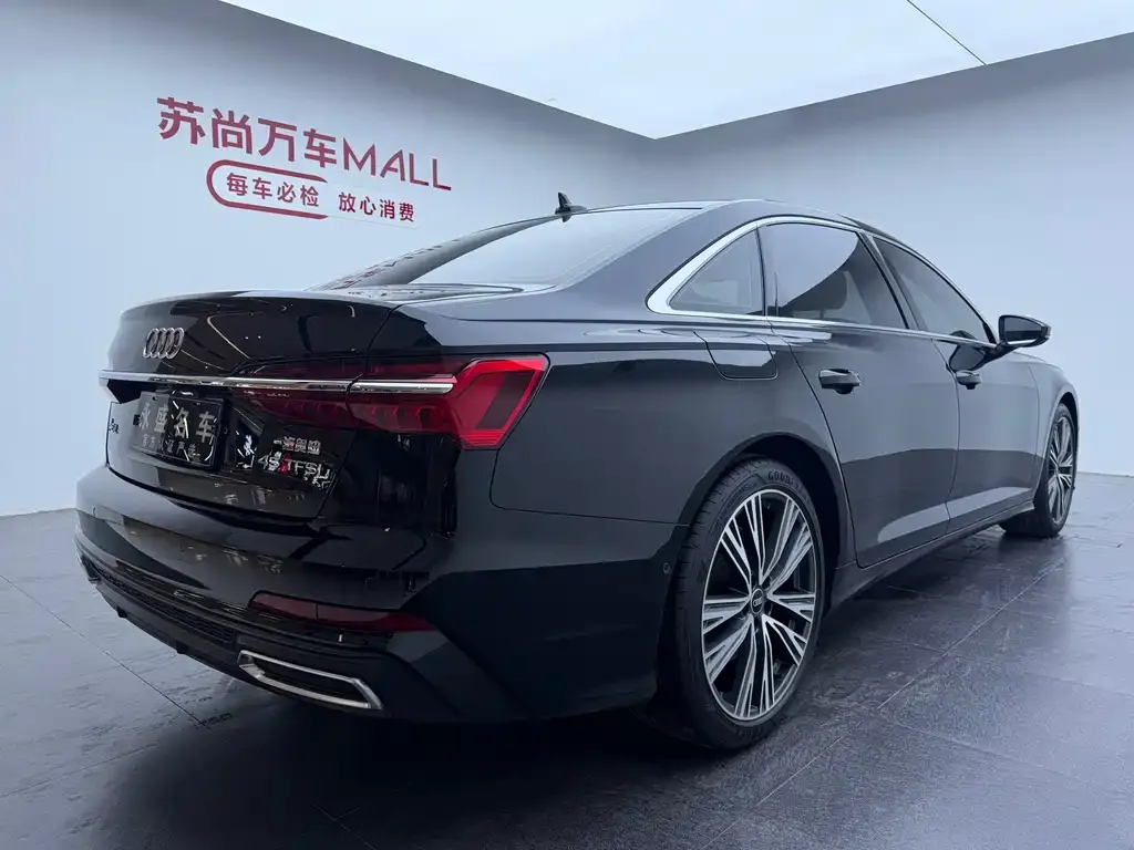 Audi A6L — фото 2