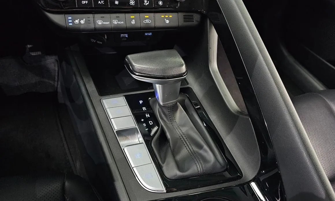 Hyundai AVANTE 2022 из KR, фото 3