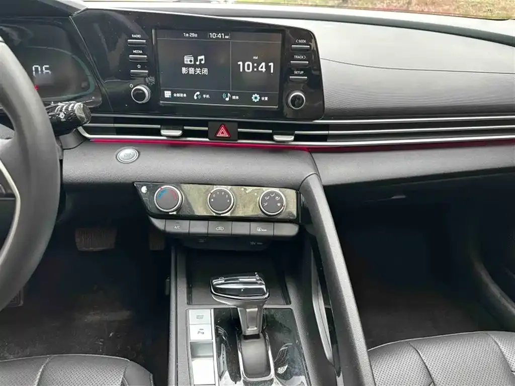 Hyundai Elantra 2024 из CN, фото 6
