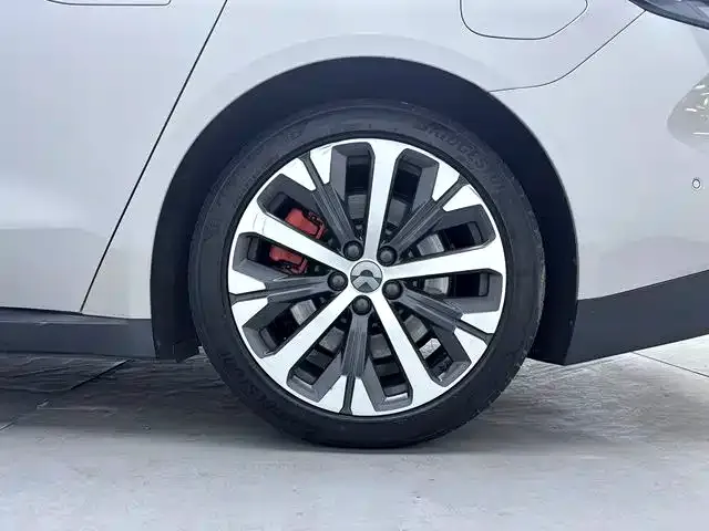 NIO ET7 — фото 10