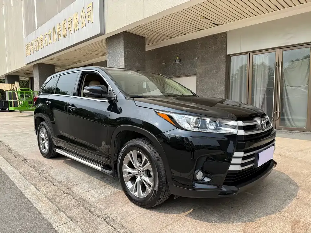 Toyota Highlander 2021 из CN, фото 5