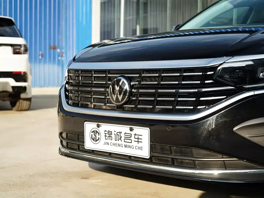 Volkswagen Passat — фото 7
