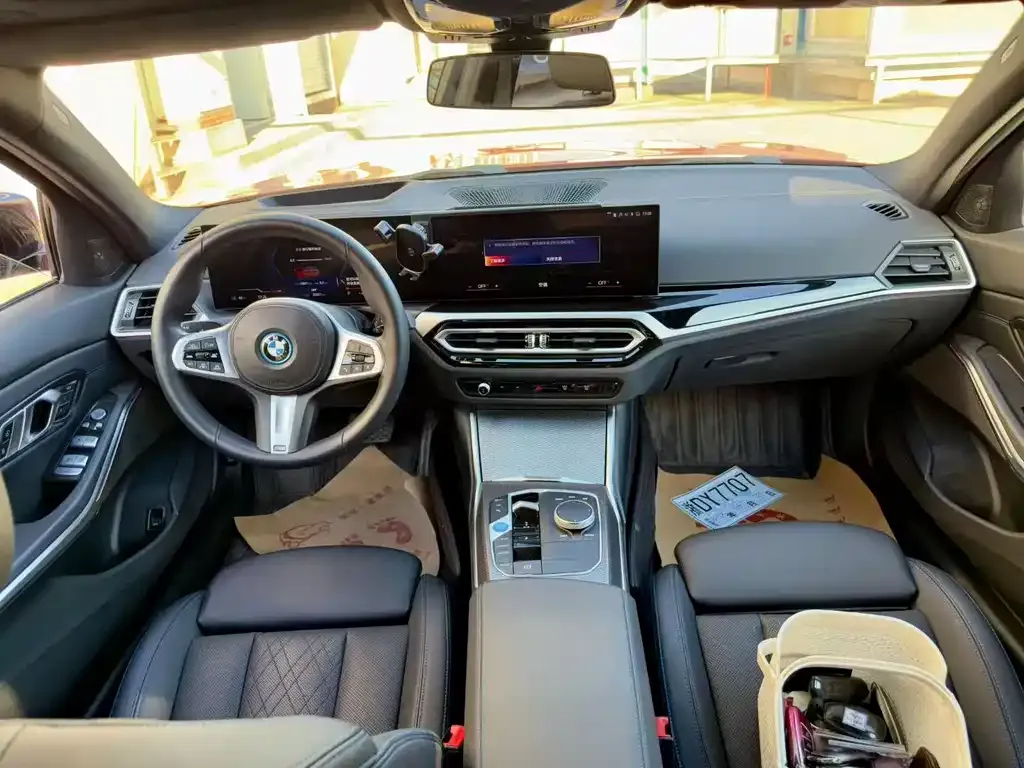BMW i3 2025 из CN, фото 5