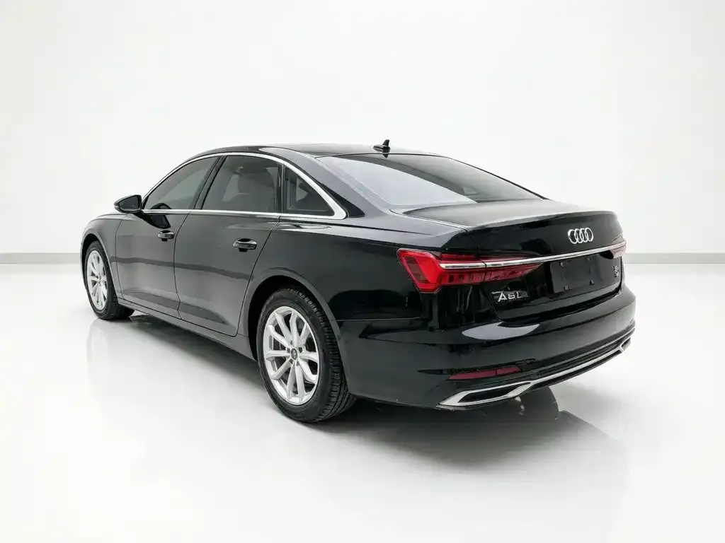 Audi A6L 2023 из CN, фото 7