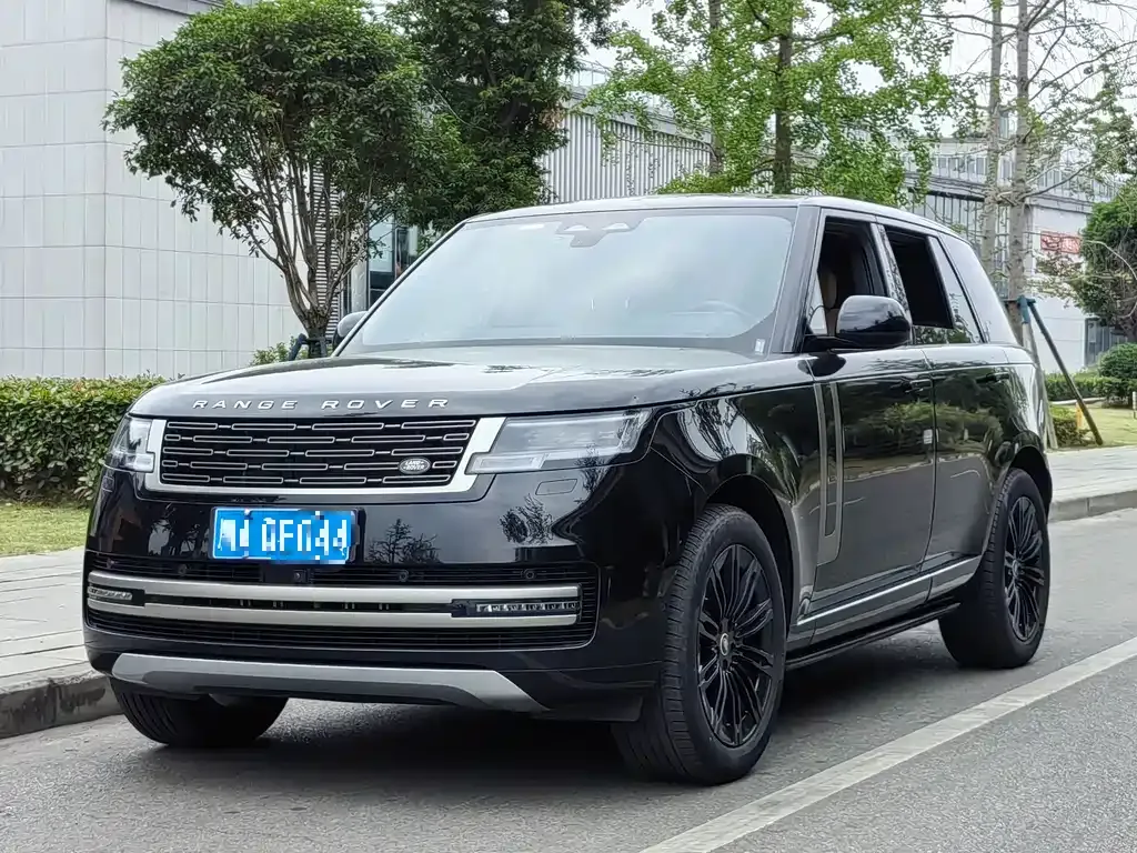 Land Rover Range Rover — фото 1
