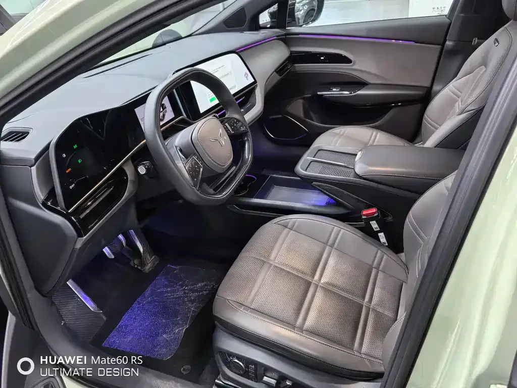 Hongqi EH7 2024 из CN, фото 5