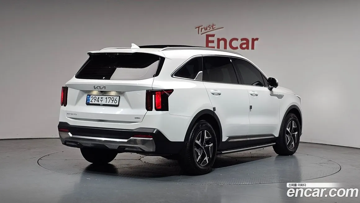 Kia Sorento — фото 6