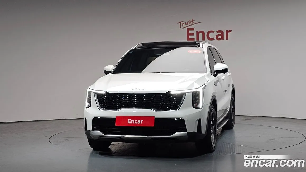 Kia Sorento — фото 8