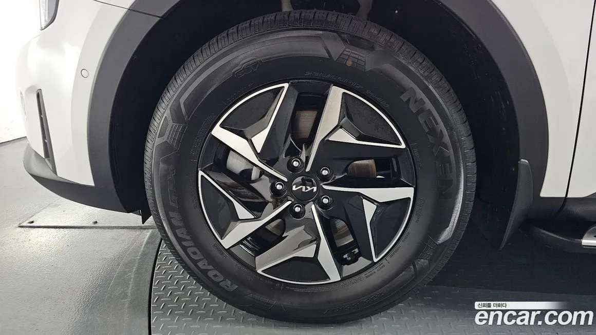 Kia Sorento — фото 3