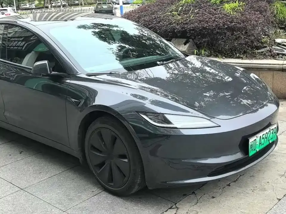 Tesla Model 3 2023 из CN, фото 1