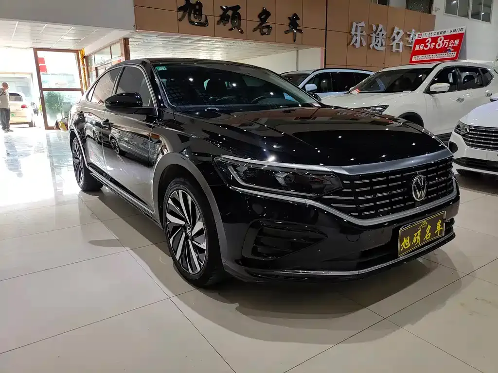 Volkswagen Passat — фото 6