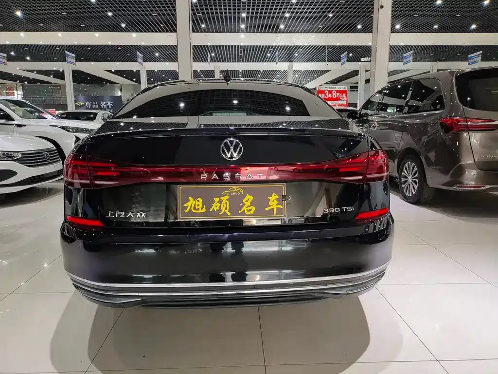 Volkswagen Passat — фото 9
