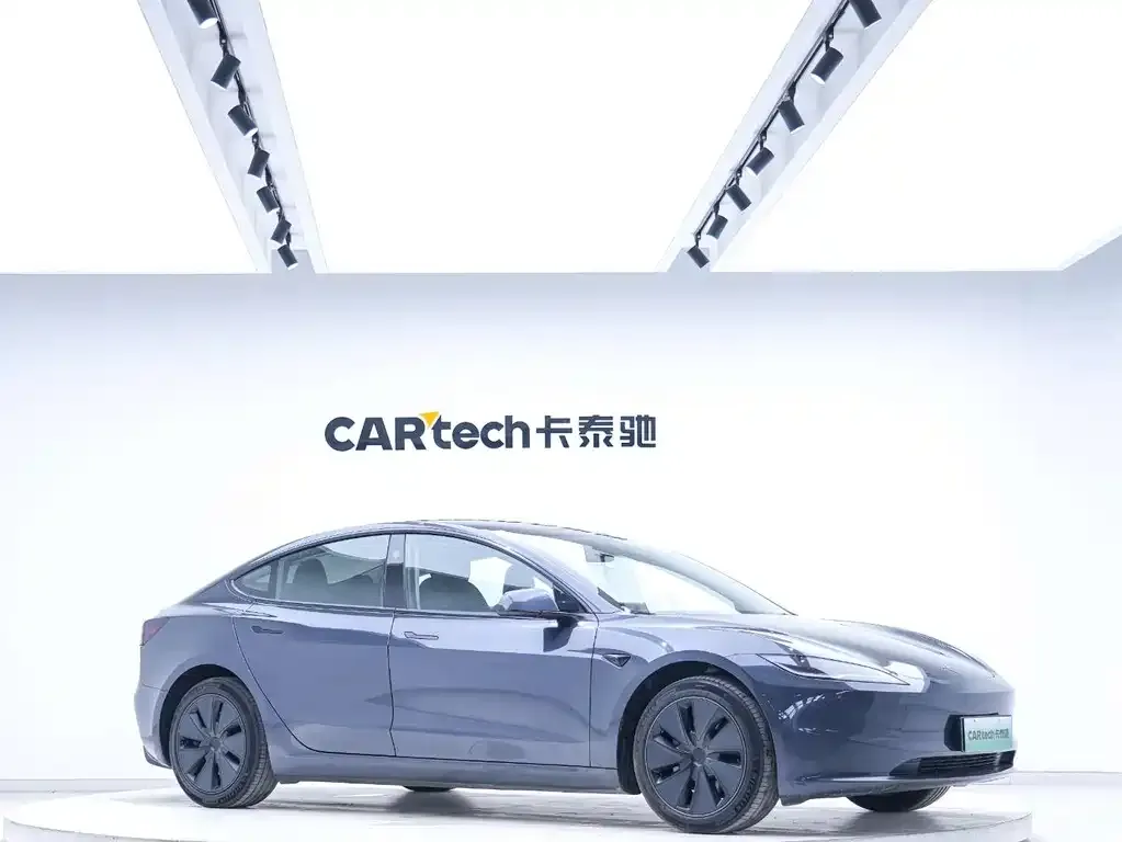 Tesla Model 3 2024 из CN, фото 3