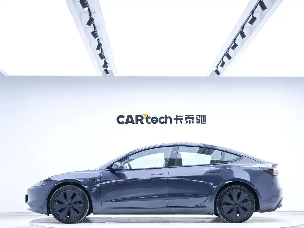 Tesla Model 3 2024 из CN, фото 8