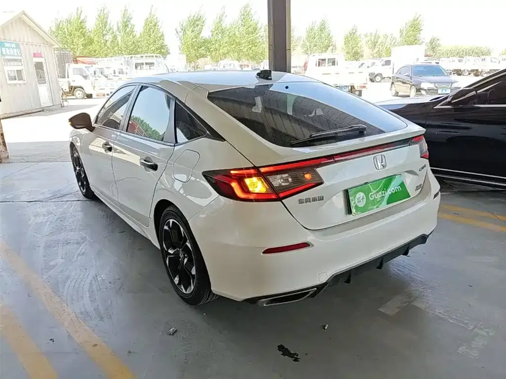 Honda Civic — фото 6