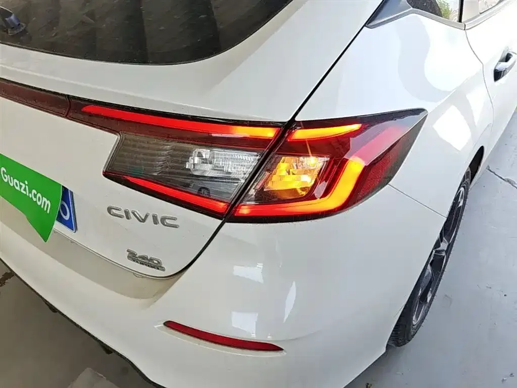 Honda Civic — фото 5