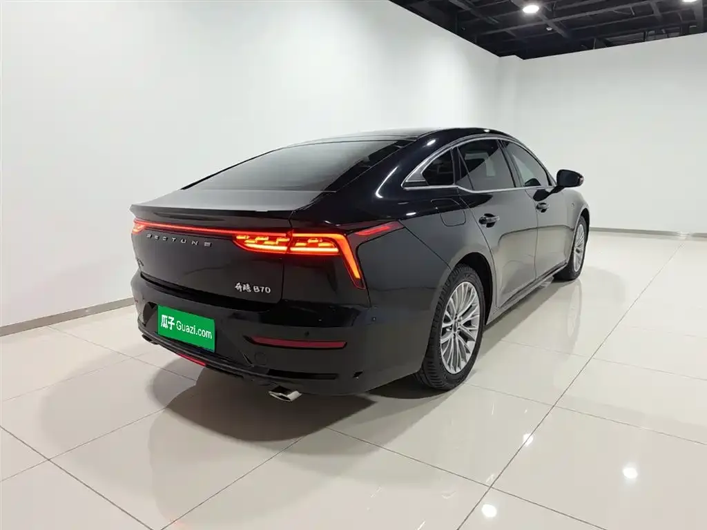 Bestune B70 2024 из CN, фото 3