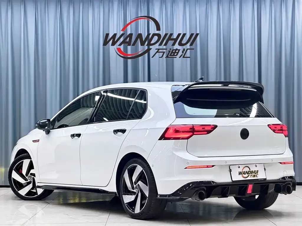 Volkswagen Golf GTI 2022 из CN, фото 3