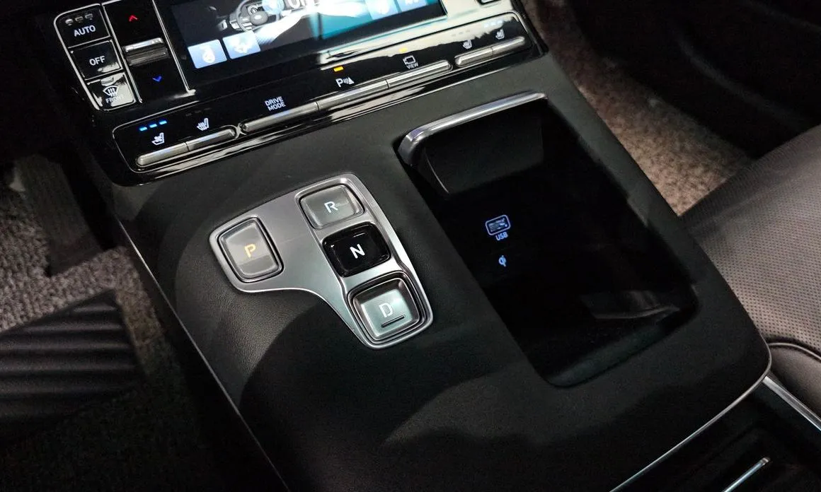 Hyundai Grandeur — фото 10