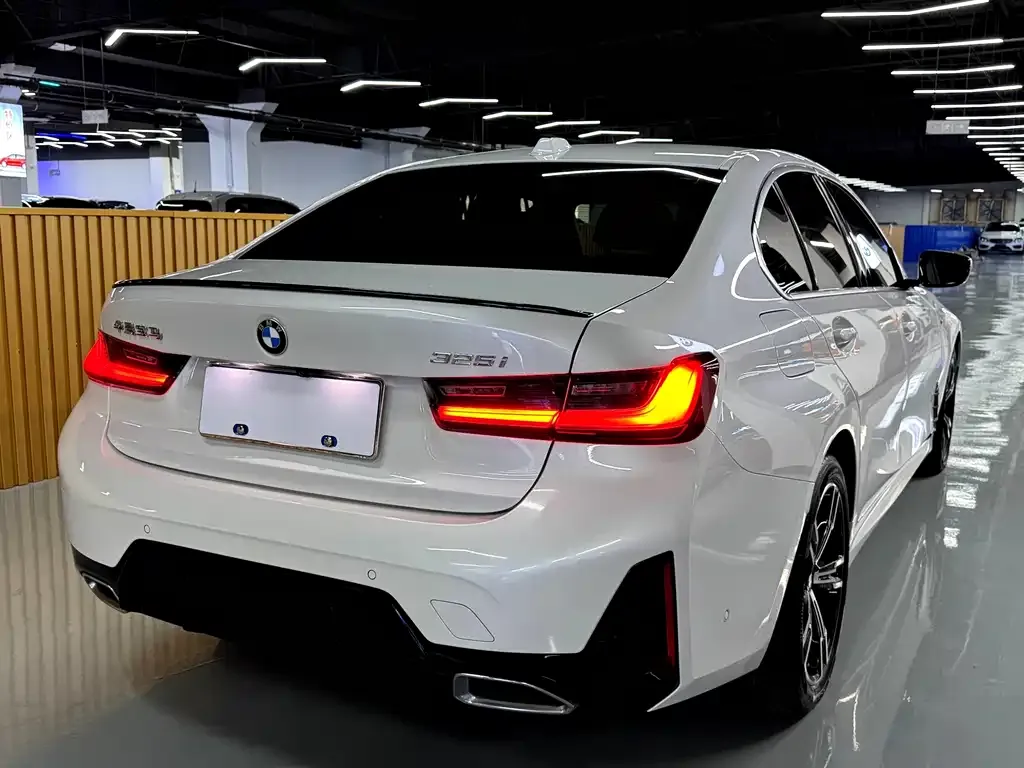 BMW 3 Series — фото 4
