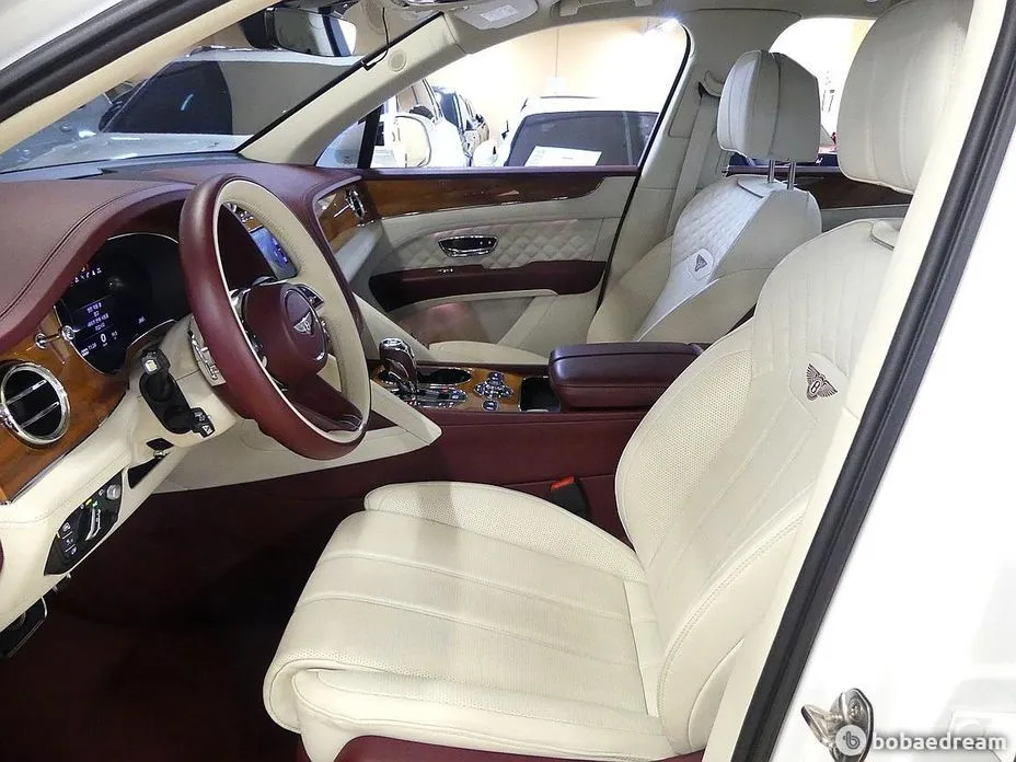 Bentley Bentayga 2022 из KR, фото 10