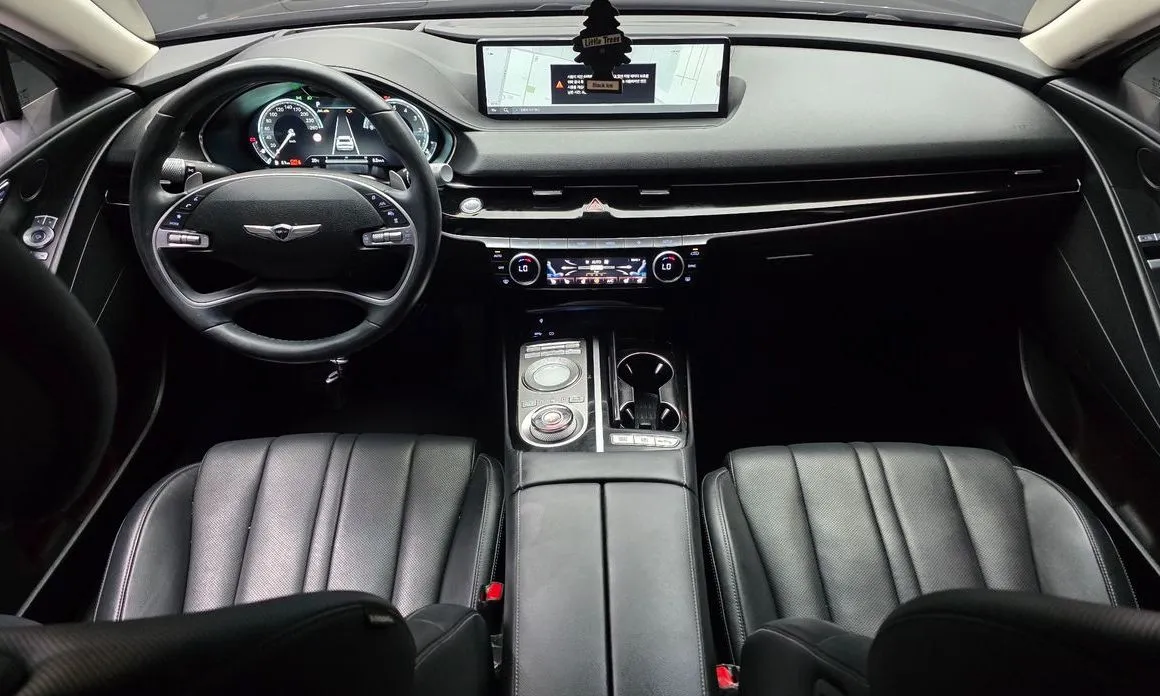 Genesis G80 — фото 10