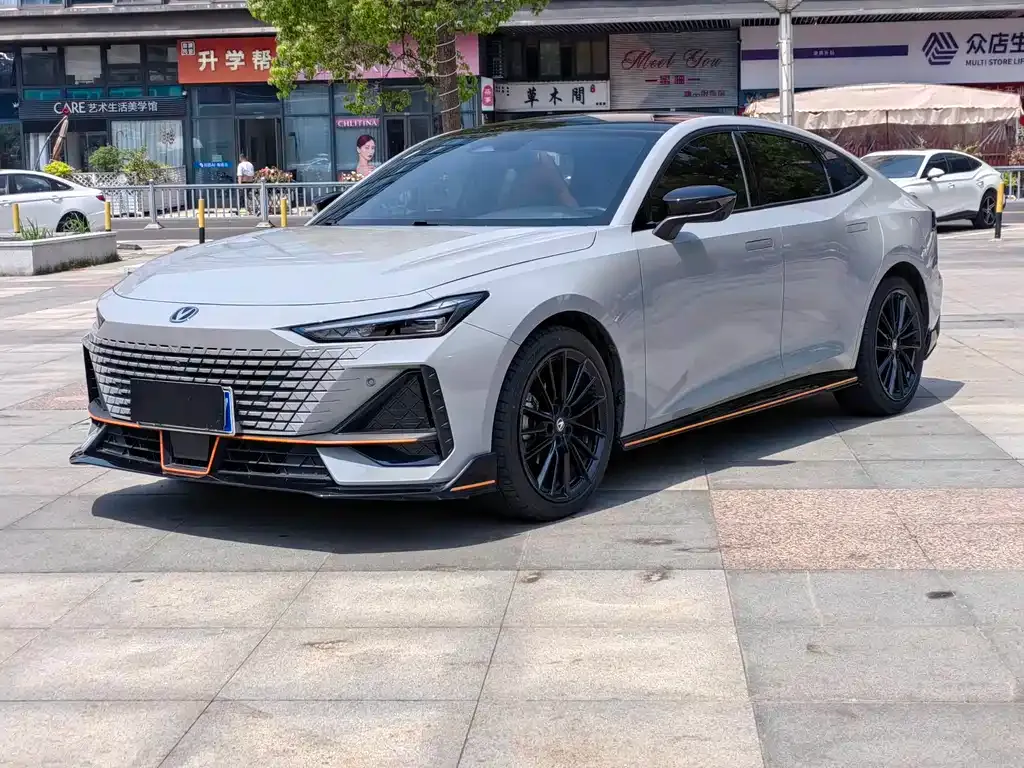 Changan UNI-V