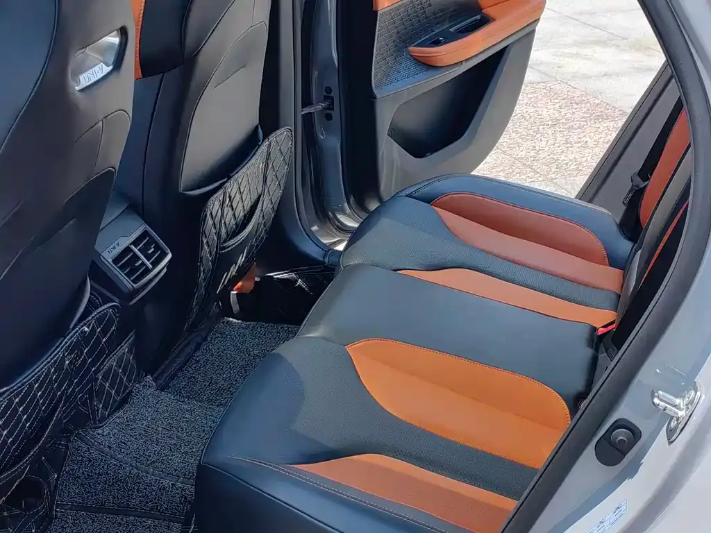 Changan UNI-V 2023 из CN, фото 5