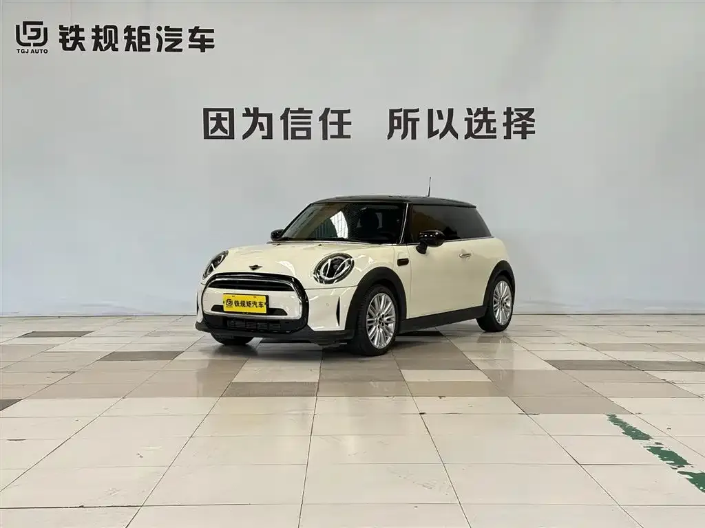 MINI Cooper (3-door) — фото 1