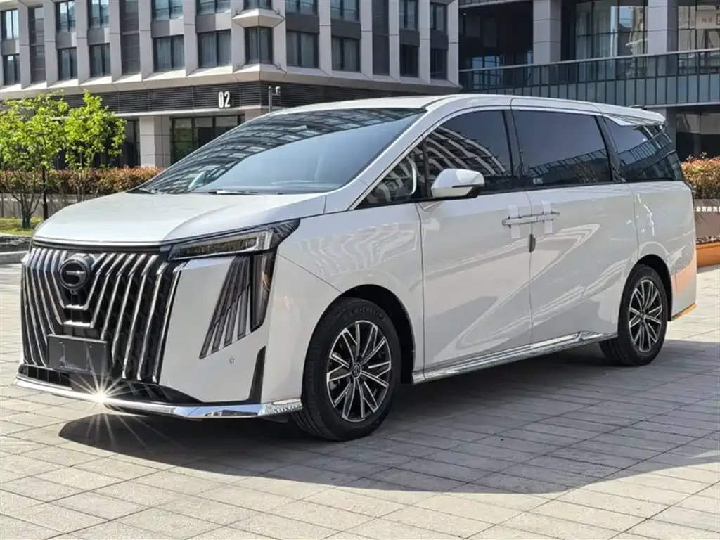 GAC Motor Trumpchi M8 — фото 9