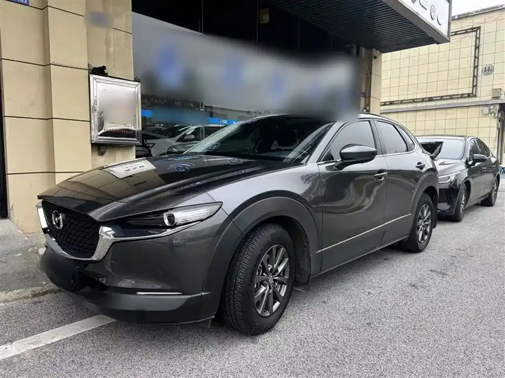 Mazda CX-30 — фото 10