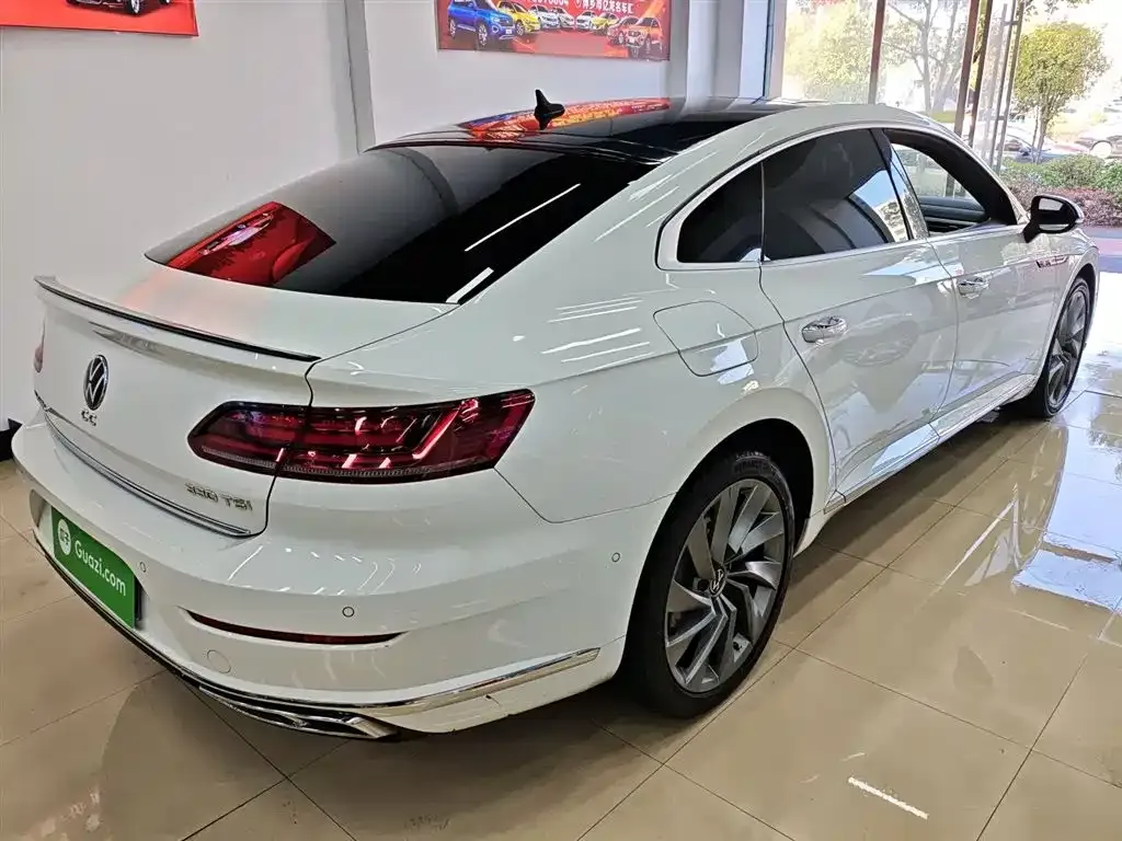 Volkswagen CC — фото 9