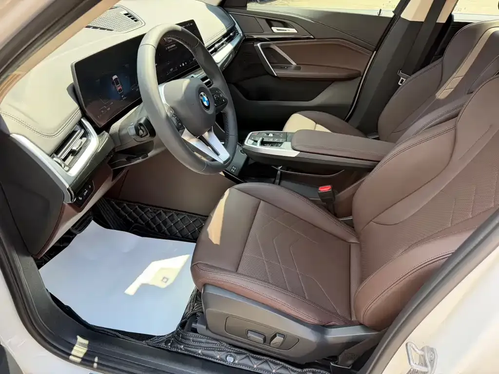 BMW X1 2023 из CN, фото 9