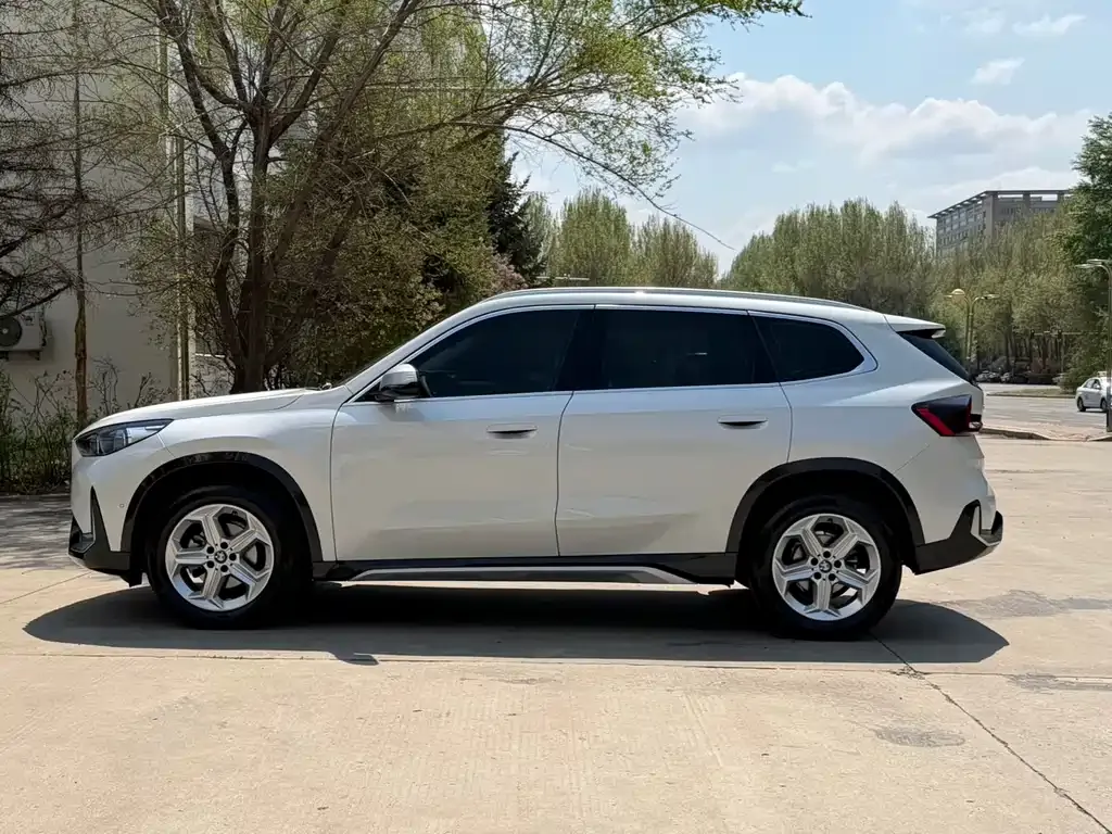 BMW X1 2023 из CN, фото 8
