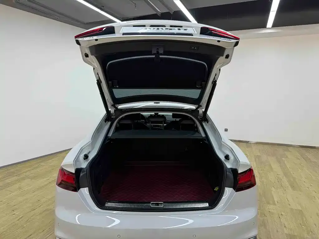 Audi A5 (Import) — фото 7