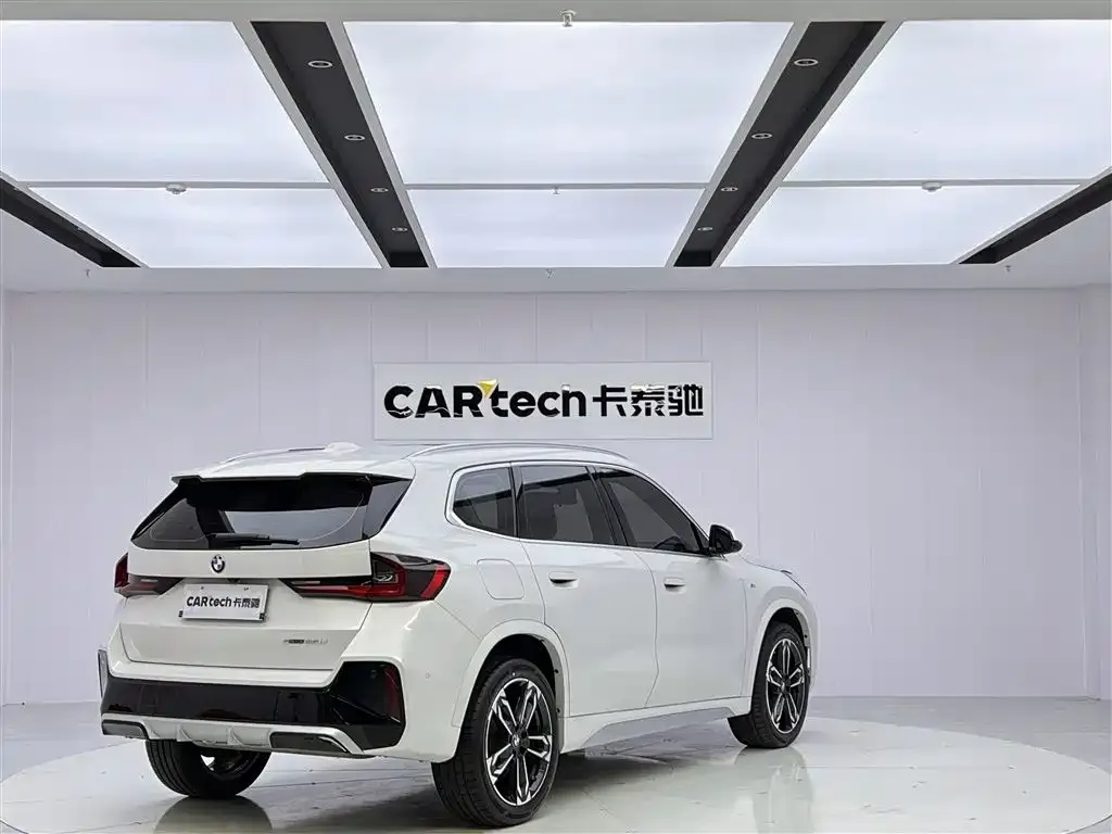 BMW X1 — фото 2