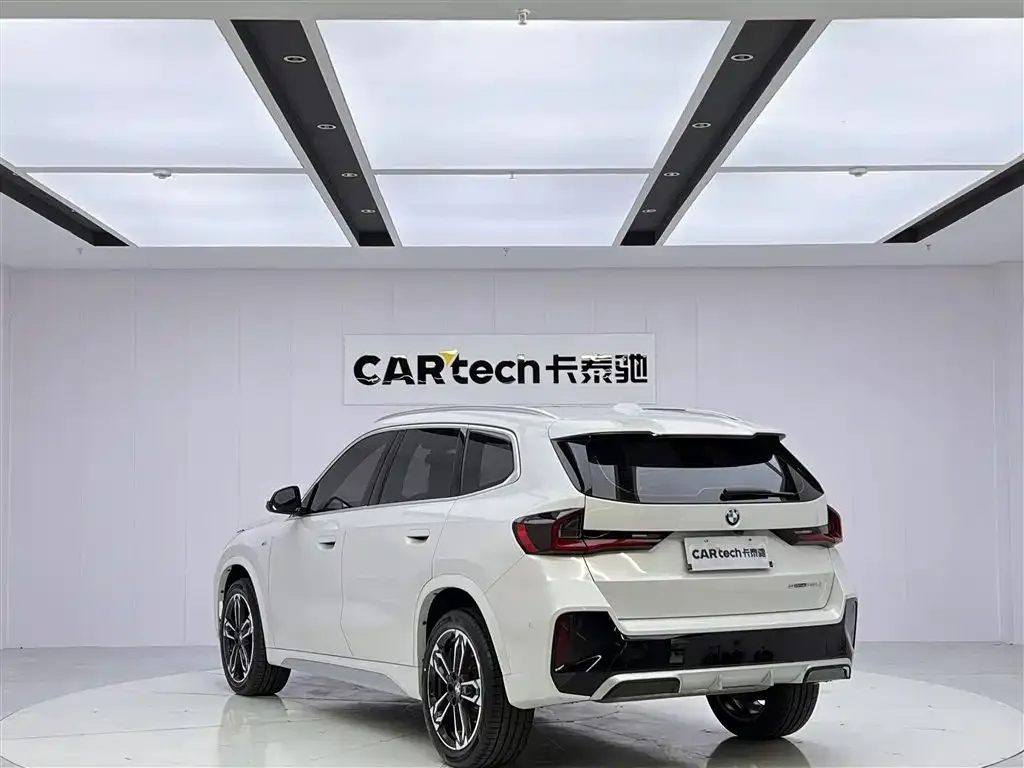 BMW X1 — фото 6