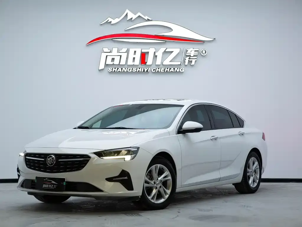 Buick Regal — фото 1