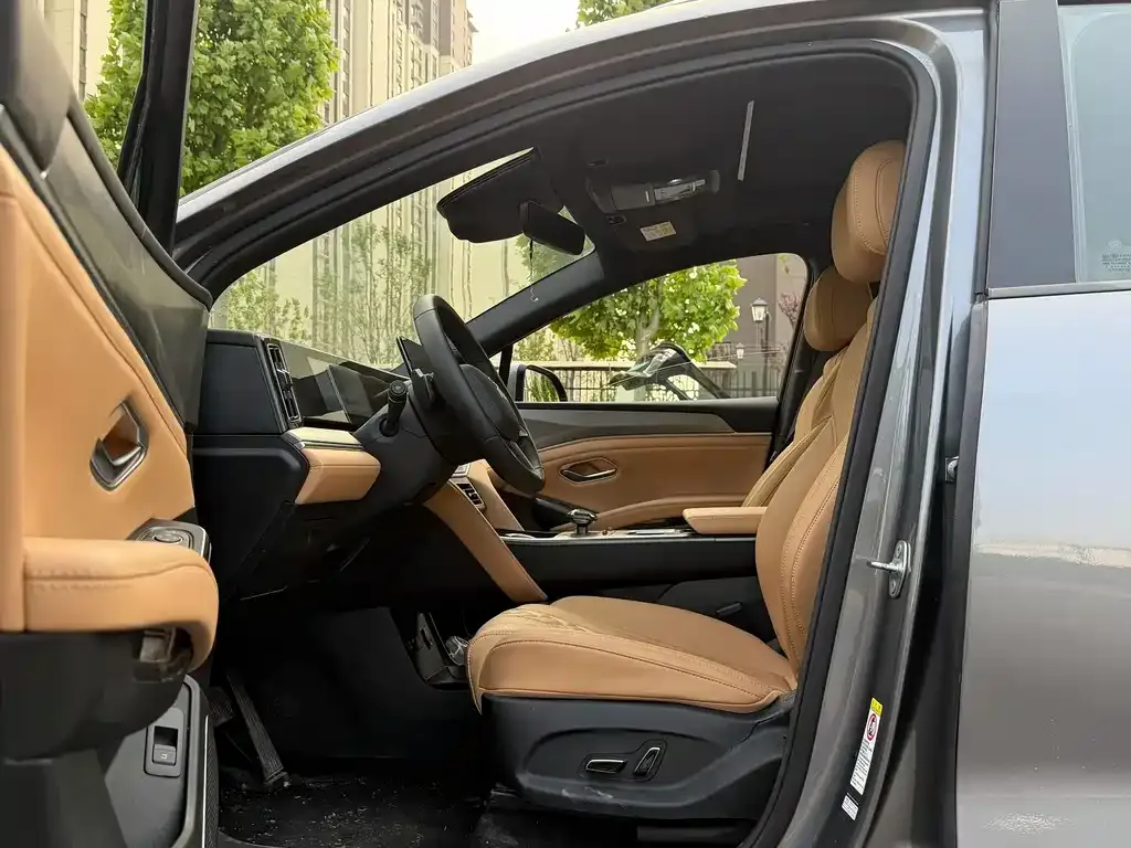 BYD L DM-i 2025 из CN, фото 8