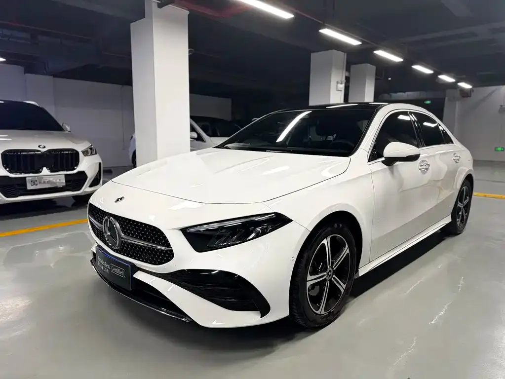 Mercedes-Benz A-Class — фото 1
