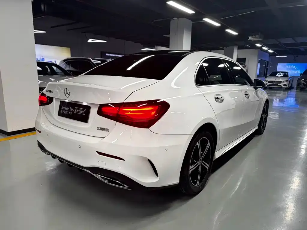 Mercedes-Benz A-Class — фото 8