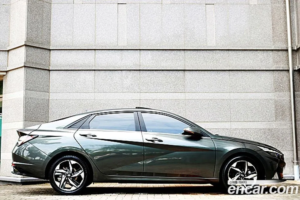Hyundai AVANTE — фото 6